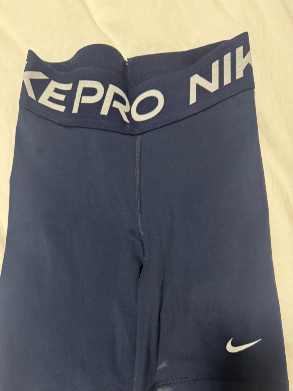 Nike Pro Dri-FIT Navy Running Shorts — Women XS — Compression Workout short